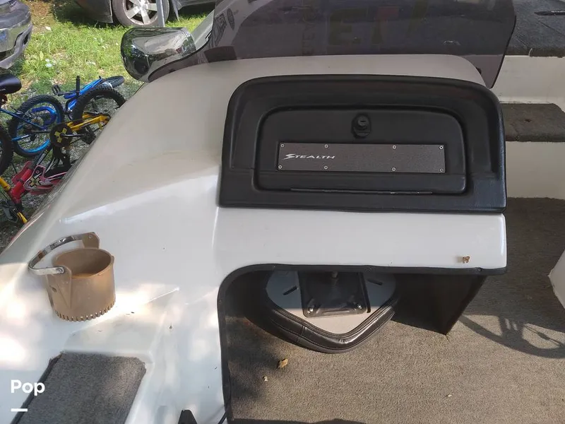 Slide: The Image of Glove Box - 9189099