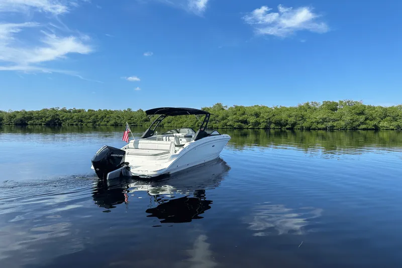 Slide: The Image of Sea Ray 270 SDX-OB 2024 - 3