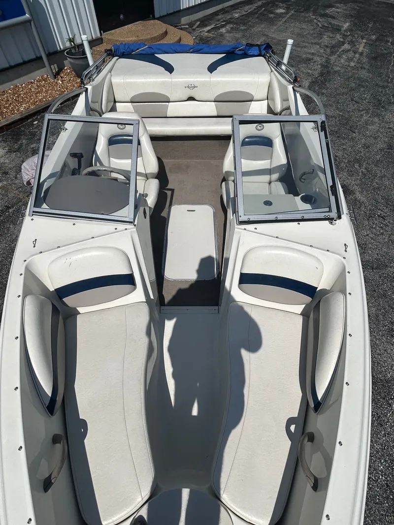 Slide: The Image of Stingray 195rx 2012 - 7