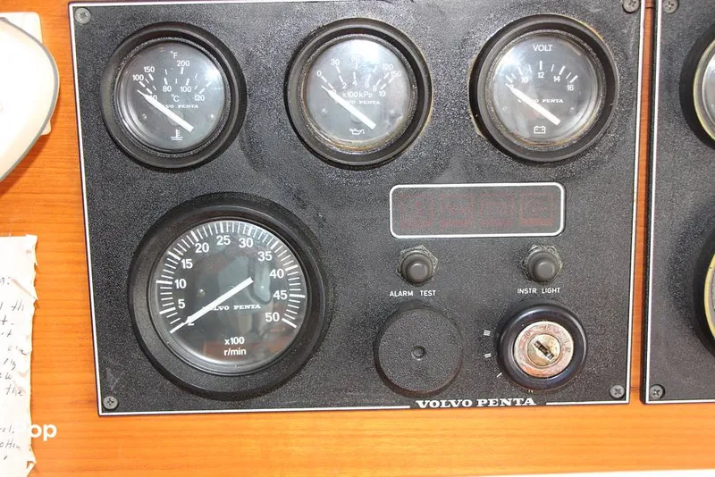 Slide: The Image of Nova 40 Sundeck 1988 - 9249111