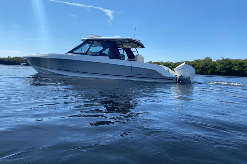 Slide: The Image of Boston Whaler 380 REALM 2023 - 2