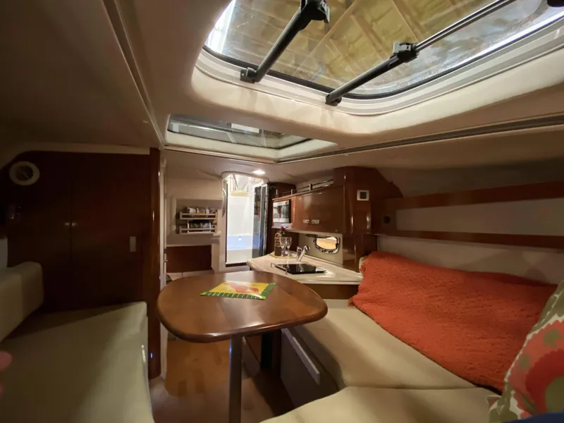 Slide: The Image of Sea Ray 270 Sundancer 2009 - 17
