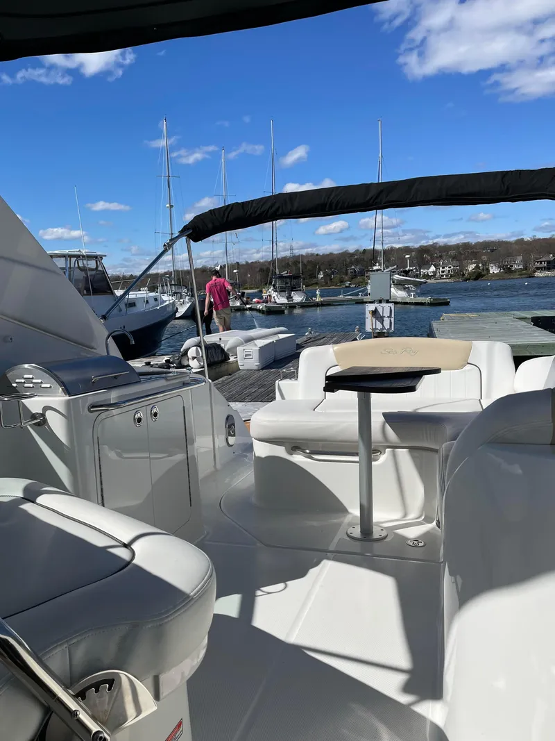 Slide: The Image of Sea Ray 270 Sundancer 2009 - 5