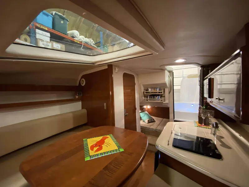 Slide: The Image of Sea Ray 270 Sundancer 2009 - 18
