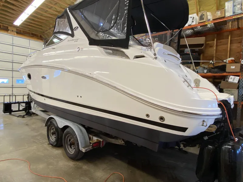 Slide: The Image of Sea Ray 270 Sundancer 2009 - 8