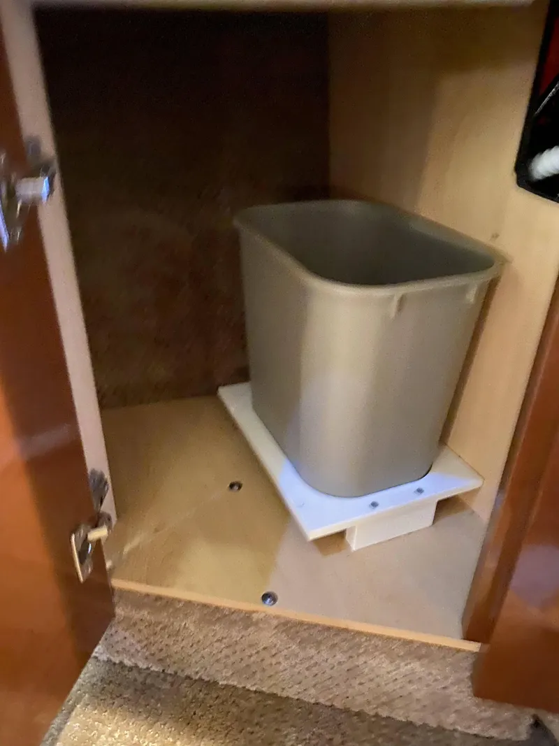 Slide: The Image of Sea Ray 270 Sundancer 2009 - 109