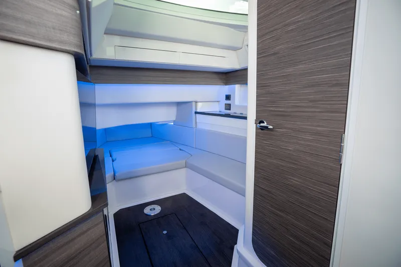 Slide: The Image of Aviara AV40 OUTBOARD 2022 - 23