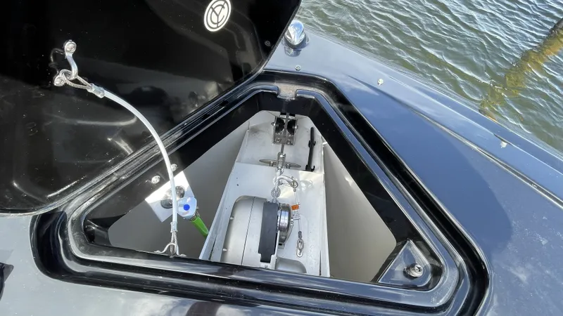 Slide: The Image of Cruisers 38 GLS OB SB 2023 - 16