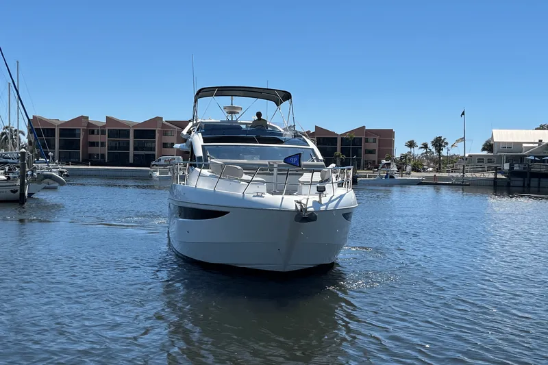 Slide: The Image of Galeon 470 Sky 2022 - 60