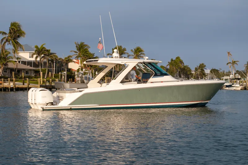 Slide: The Image of Tiara 38 LS 2018 - 55