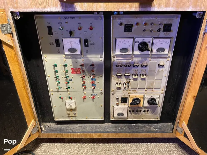 Slide: The Image of Bertram 42 1976 - 11289307