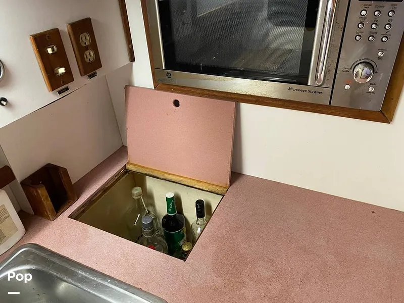 Slide: The Image of Bertram 42 1976 - 11289326