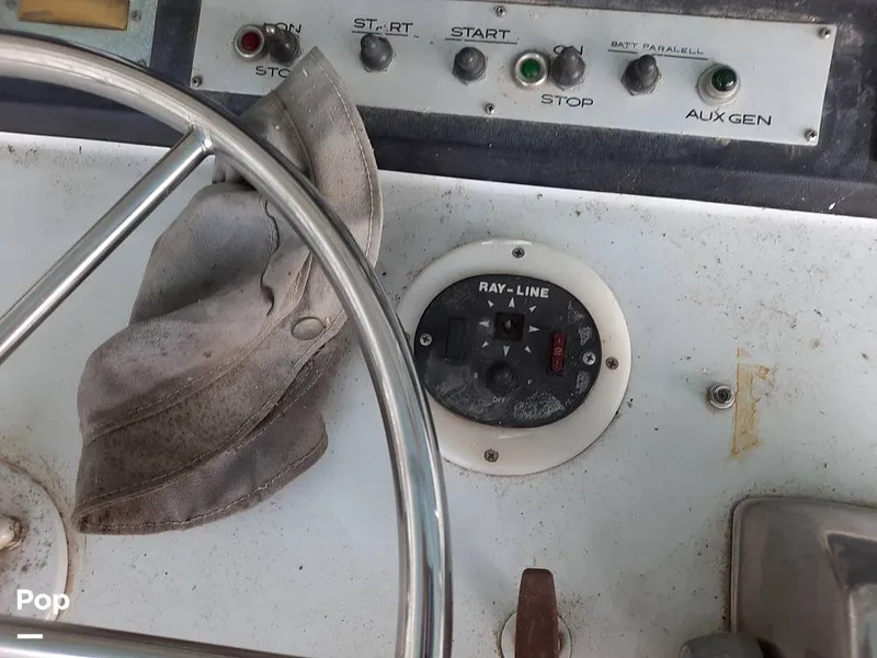 Slide: The Image of Bertram 42 1976 - 9700578