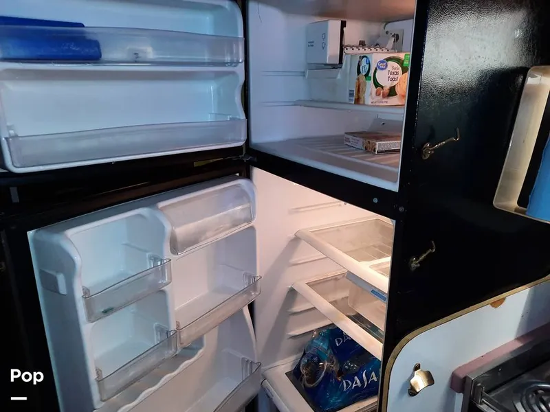 Slide: The Image of Bertram 42 1976 - 9700655