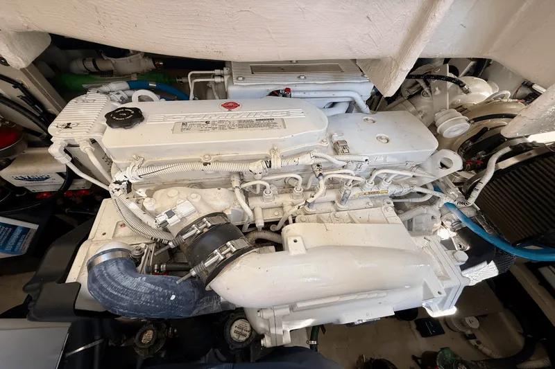 Slide: The Image of Sea Ray Sundancer 400 2017 - 20