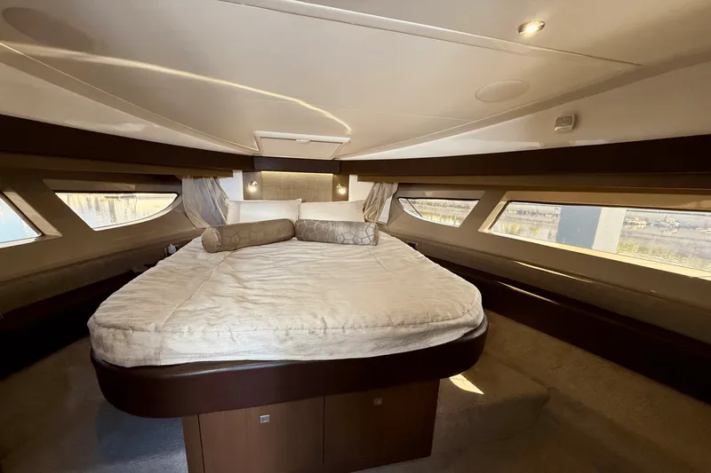 Slide: The Image of Sea Ray Sundancer 400 2017 - 50