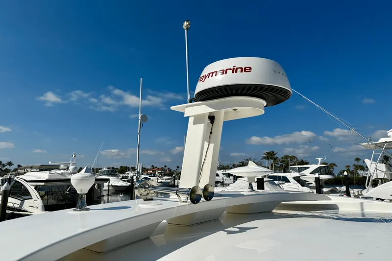 Slide: The Image of Sea Ray Sundancer 400 2017 - 54