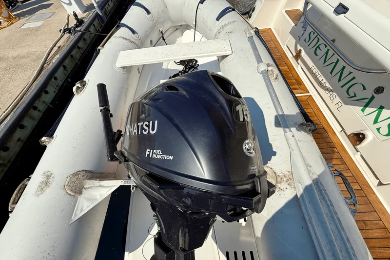 Slide: The Image of Sea Ray Sundancer 400 2017 - 9