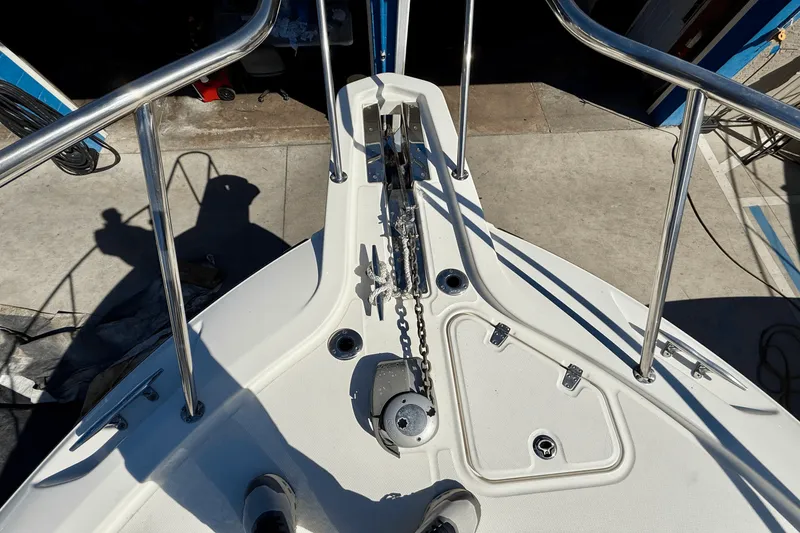 Slide: The Image of Boston Whaler 345 CONQUEST 2015 - 14