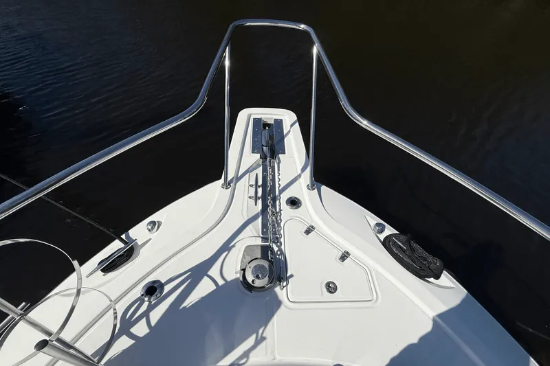 Slide: The Image of Boston Whaler 345 CONQUEST 2013 - 14