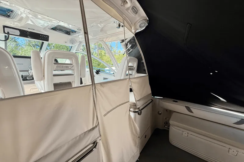 Slide: The Image of Boston Whaler 345 CONQUEST 2013 - 25