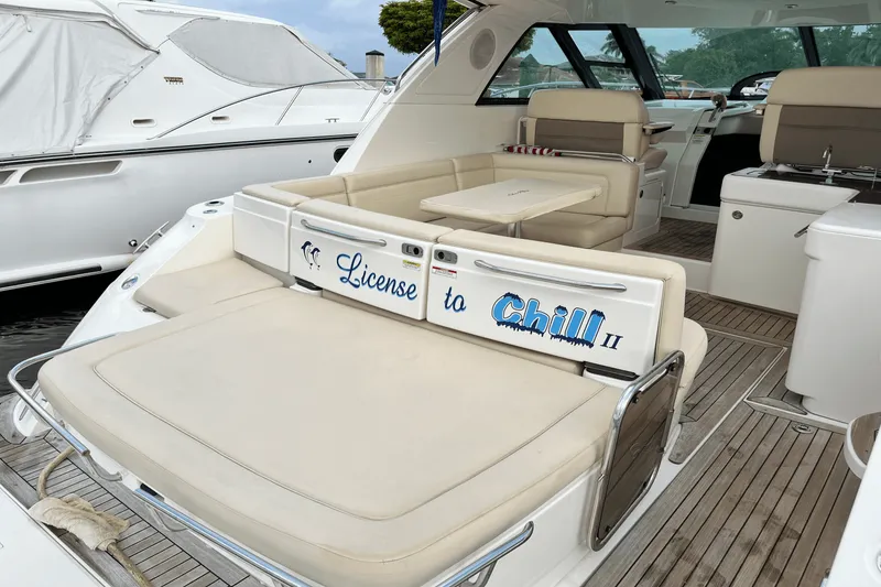 Slide: The Image of Sea Ray 450 SUNDANCER 2015 - 10