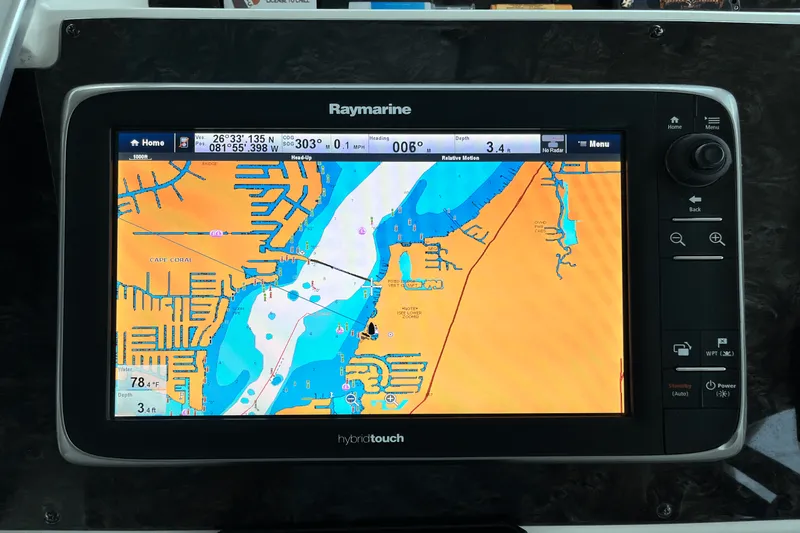 Slide: The Image of Sea Ray 450 SUNDANCER 2015 - 23