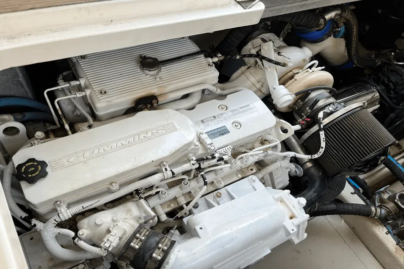 Slide: The Image of Sea Ray 450 SUNDANCER 2015 - 46