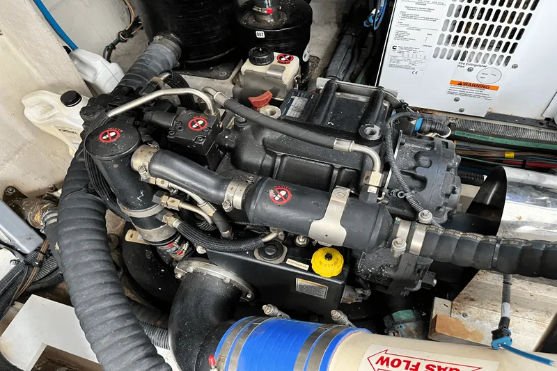 Slide: The Image of Sea Ray 450 SUNDANCER 2015 - 51