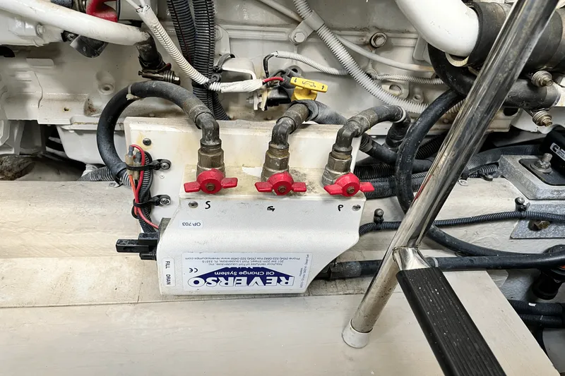 Slide: The Image of Sea Ray 450 SUNDANCER 2015 - 52