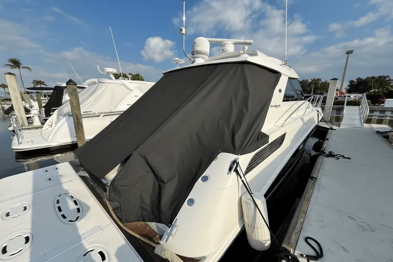 Slide: The Image of Sea Ray 450 SUNDANCER 2015 - 60