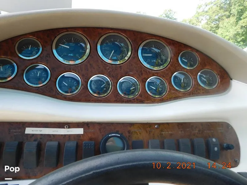 Slide: The Image of Sea Ray 280 Sun Sport 1997 - 9534432