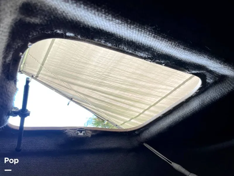 Slide: The Image of Grady-White Marlin 1990 - 9505210