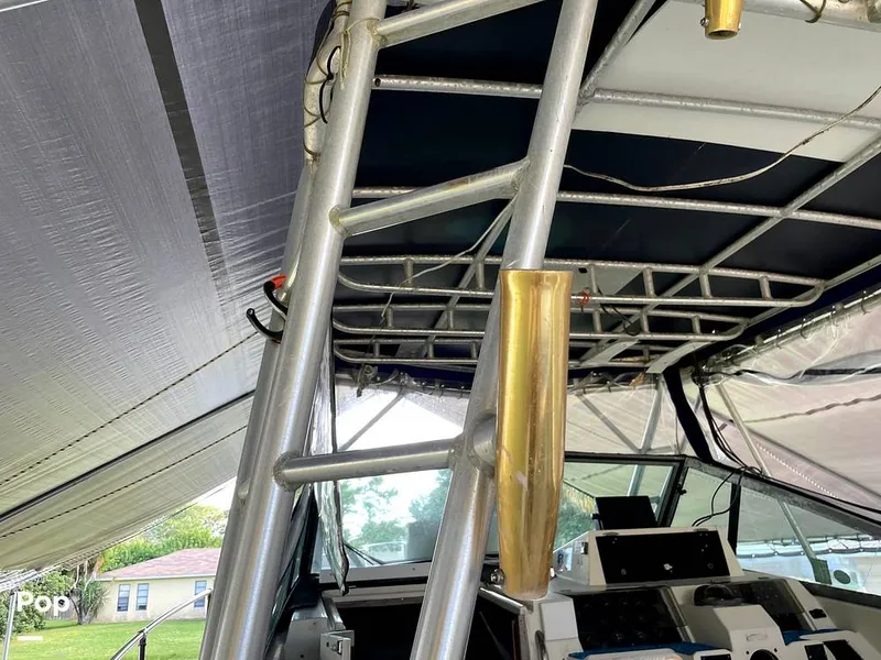 Slide: The Image of Grady-White Marlin 1990 - 9505286