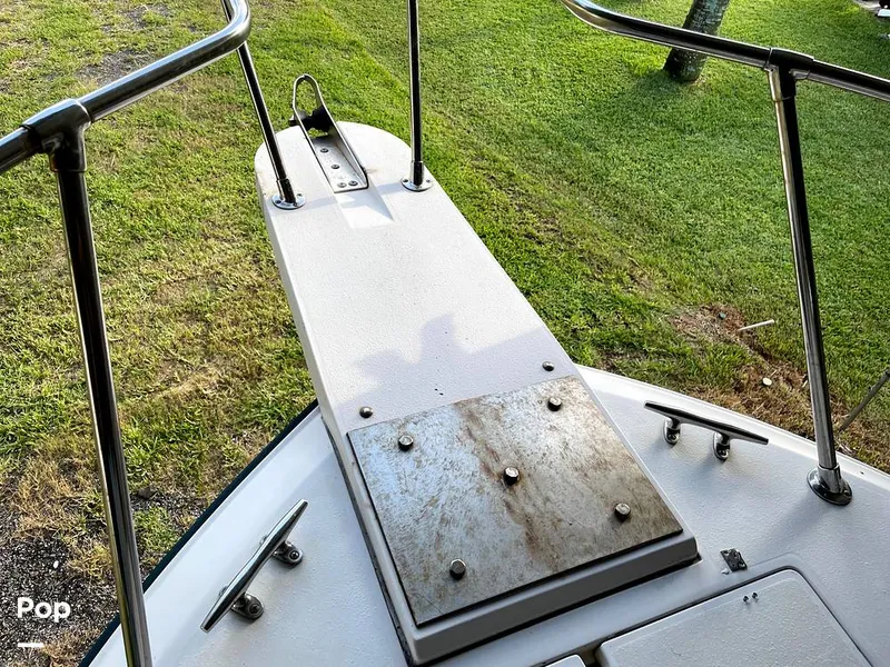 Slide: The Image of Grady-White Marlin 1990 - 9505342