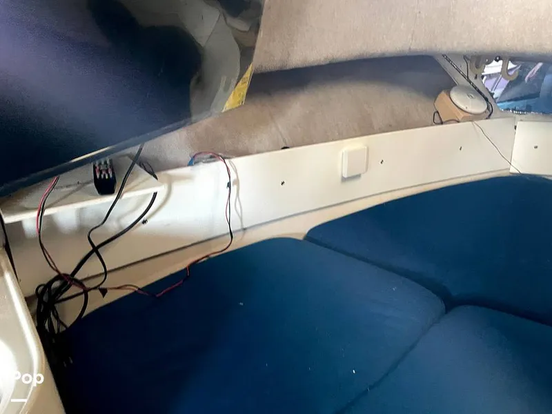 Slide: The Image of Grady-White Marlin 1990 - 9505191