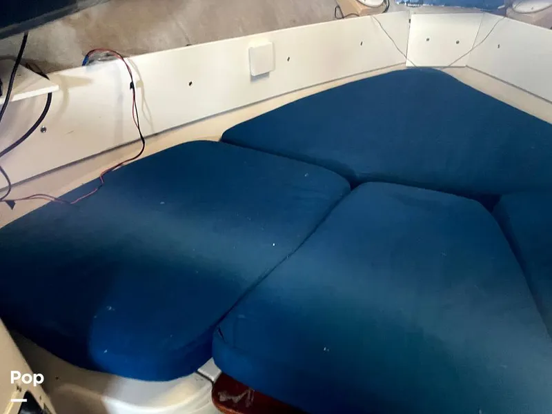Slide: The Image of Grady-White Marlin 1990 - 9505192