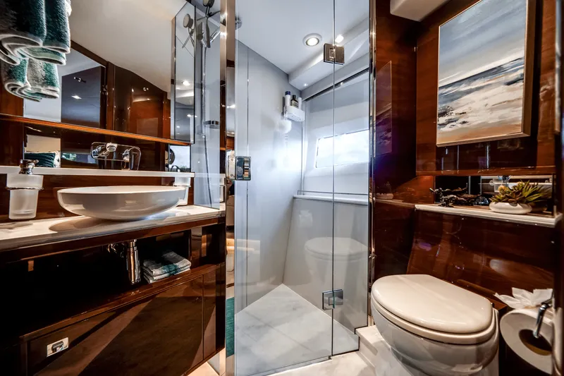 Slide: The Image of Princess F70 2019 - 23