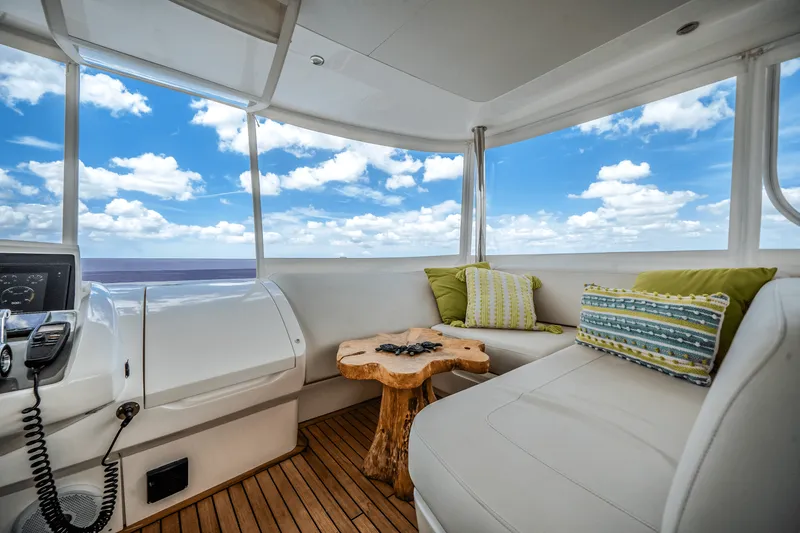 Slide: The Image of Princess F70 2019 - 37