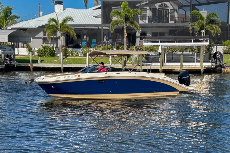 Slide: The Image of Sea Ray 270 SDX OUTBOARD 2019 - 47