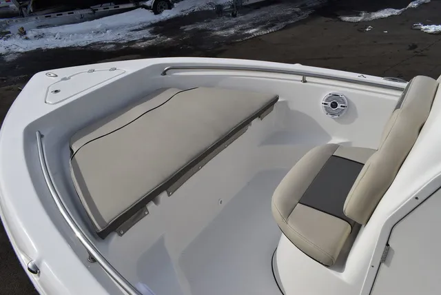 Slide: The Image of Key West Boats 189 FS 2026 - 14