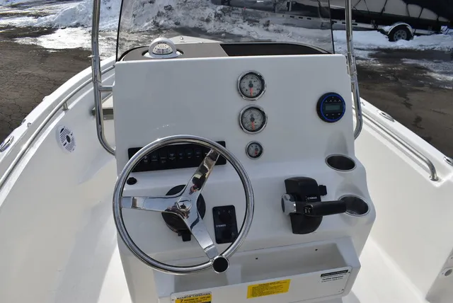 Slide: The Image of Key West Boats 189 FS 2026 - 15