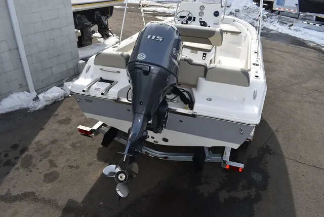 Slide: The Image of Key West Boats 189 FS 2026 - 6
