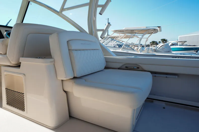 Slide: The Image of Grady-White Freedom 325 2025 - 7