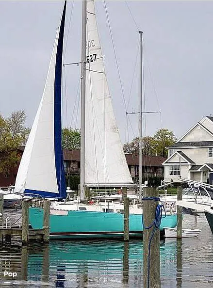 The Image of Hughes 40 1978 - 9963246