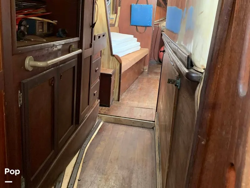 Slide: The Image of Hughes 40 1978 - 12958505