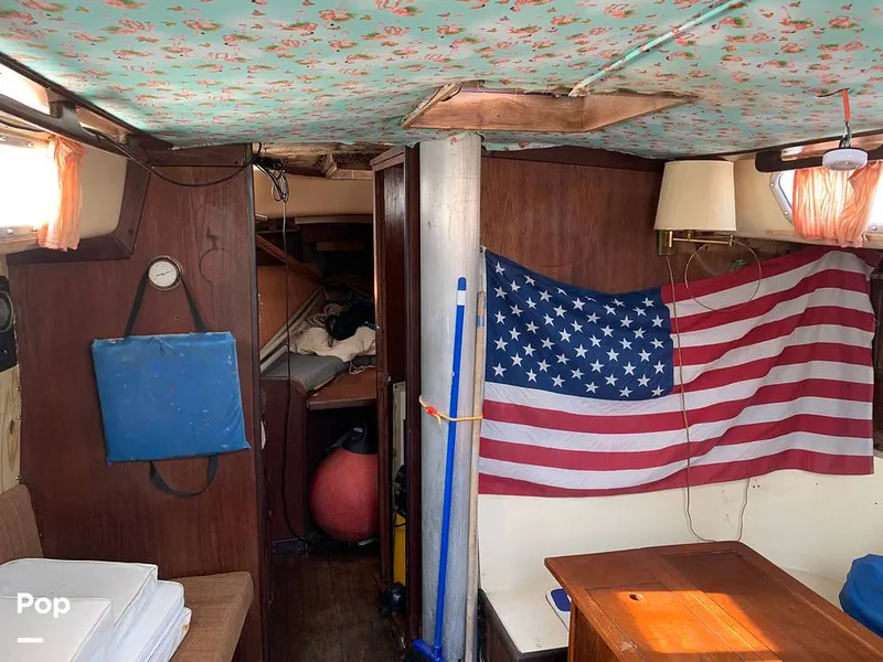 Slide: The Image of Hughes 40 1978 - 12958508