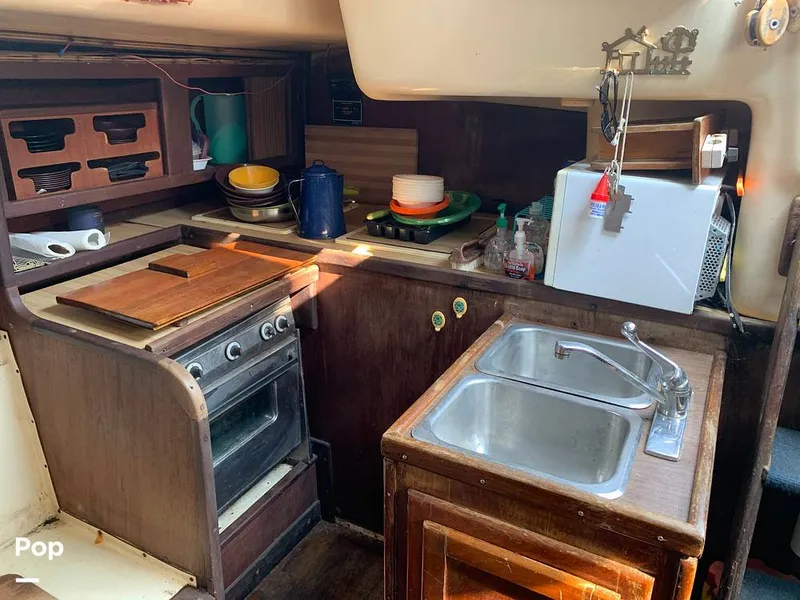 Slide: The Image of Hughes 40 1978 - 10808757