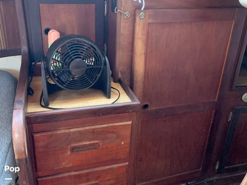 Slide: The Image of Hughes 40 1978 - 12958475