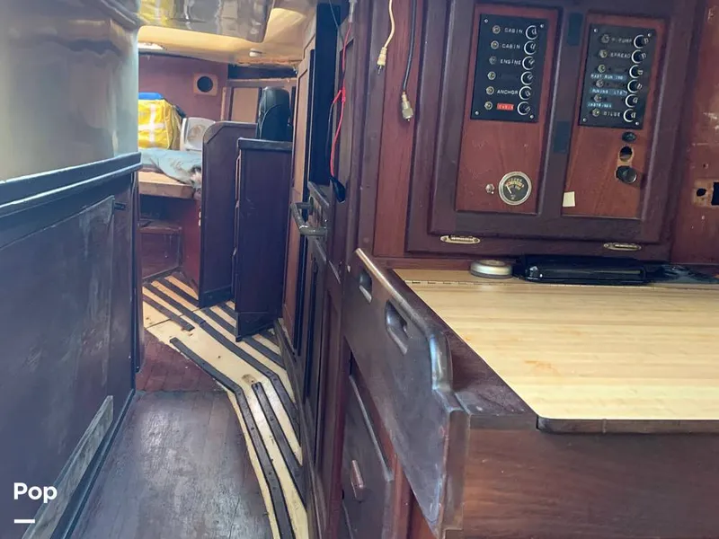 Slide: The Image of Hughes 40 1978 - 12958496